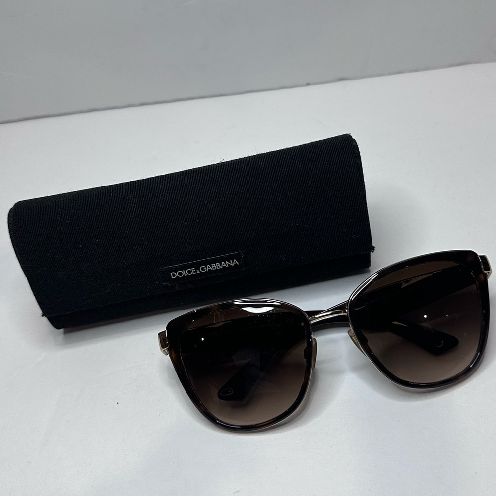 Dolce & Gabbana Brown Cat-Eye Sunglasses - Picture 7 of 7